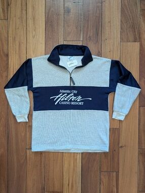 Hilton Vintage Casino Sweatshirt (M)